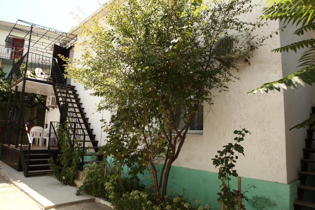 Гостиница Guest House Svetlana Саки-19