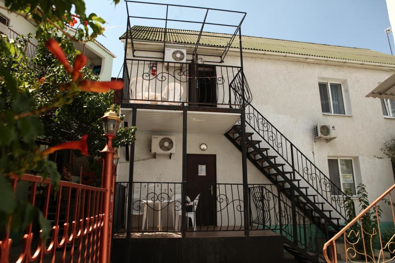 Гостиница Guest House Svetlana Саки-20